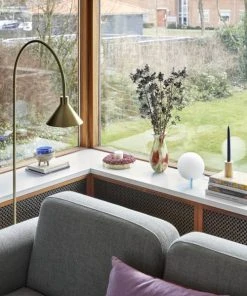 Hubsch Lampadaire Avec Base En Marbre En Noir Et Laiton -Boutique Belamp lampadaire avec base en marbre en noir et laiton 5