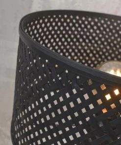 Good & Mojo Lampadaire En Bambou Abat-jour En Bambou Noir, H. 146cm 9 Good & Mojo Lampadaire En Bambou Abat-jour En Bambou Noir, H. 146cm -Boutique Belamp lampadaire en bambou abat jour en bambou noir h 146cm 3