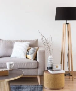 Maisons Du Monde Lampadaire En Chêne Et Abat-jour Noir H146 -Boutique Belamp lampadaire en chene et abat jour noir h146 1000 13 25 194816 4