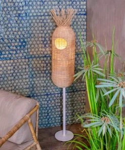 Now’s Home Lampadaire En Osier Pied En Métal H165 -Boutique Belamp lampadaire en osier pied en metal h165 3