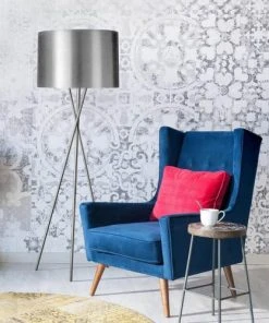 Altobuy Lampadaire Gris 160cm Piètement Trépied Métal Chromé -Boutique Belamp lampadaire gris 160cm pietement trepied metal chrome 3