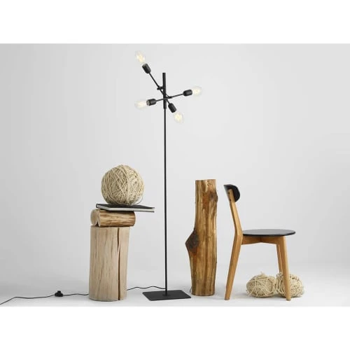 Custom Form Lampadaire Noir 4 Lumières 2 Custom Form Lampadaire Noir 4 Lumières – Image 2