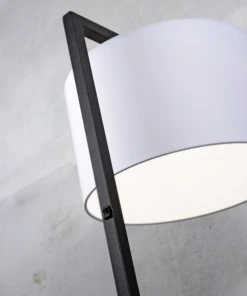 It's About Romi Lampadaire Noir Et Abat-jour H160cm -Boutique Belamp lampadaire noir et abat jour h160cm 2