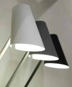 It's About Romi Lampadaire Noir Finition Gomme H139cm -Boutique Belamp lampadaire noir finition gomme h139cm 2