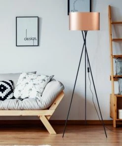 Altobuy Lampadaire Trépied En Métal Noir Abat-jour Pvc Cuivré -Boutique Belamp lampadaire trepied en metal noir abat jour pvc cuivre 2