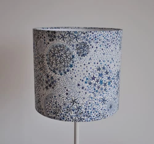 Belamp Suspension Liberty Adeladja Bleu Diamètre 15 Cm 2 Belamp Suspension Liberty Adeladja Bleu Diamètre 15 Cm – Image 2